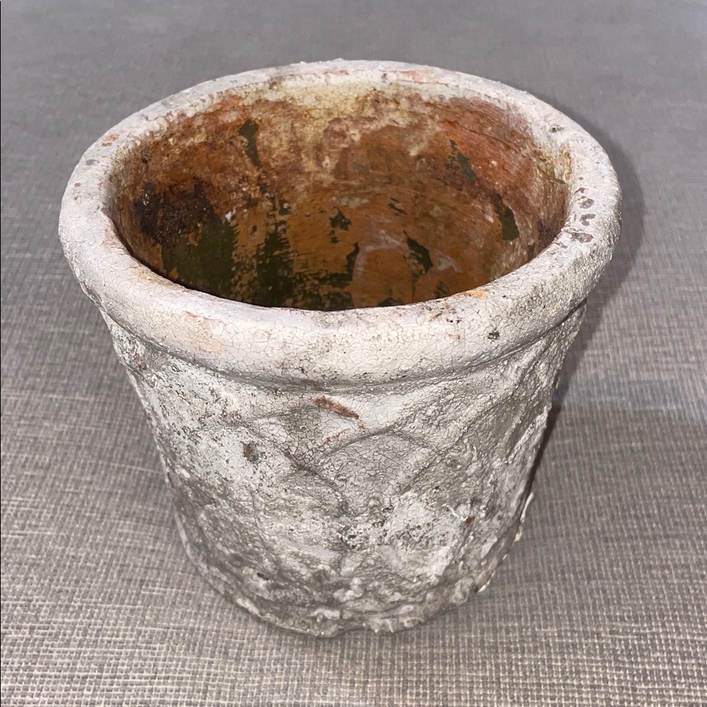 Rustic Textured Planter - Picture 3 of 8